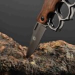 Factory direct selling folding knives stainless steel outdoor knives field portable knives multi-function self-defense gloves folding knives - Image 4