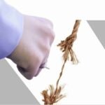 Titanium Steel Self Defense Ring Invisible Multifunctional Knife Emergency Anti-Wolf Weapon Gift - Image 9