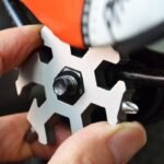 Snowflake Camping Multitool Portable Pocket Tool Box Pendant Wrench Ratchet Combination Gear Clip Measure Useful Hand Tool - Image 3